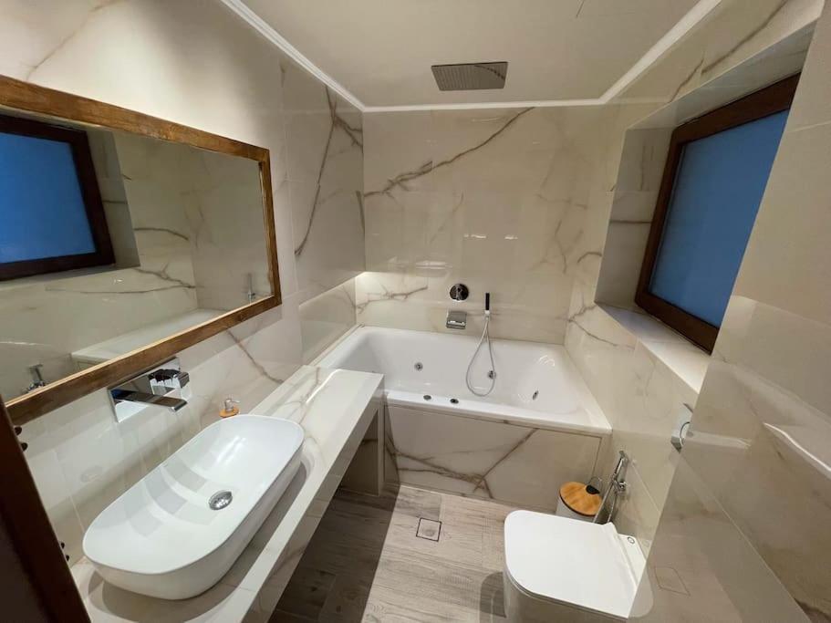 Acropolis Lux Apartment Athènes Extérieur photo